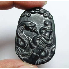 batu giok hitam
