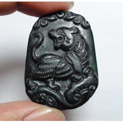 batu giok hitam