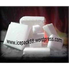 dry ice / biang es / es kering