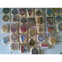 stiker timbul motor dan mobil