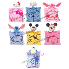 bantal karakter