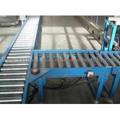 gravity roller conveyor