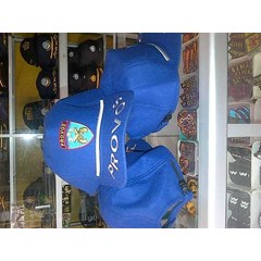 topi provos polisi