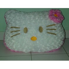 bantal hello kitty pink
