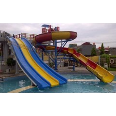pembuatan water park | wahana air | seluncuran fiber | seluncuran waterboom | seluncuran spiral | seluncuran fiber bergelombang | seluncuran taman bermain | prosotan fiber | prosotan kolam renang | wahana ember tumpah | wahana jamur air