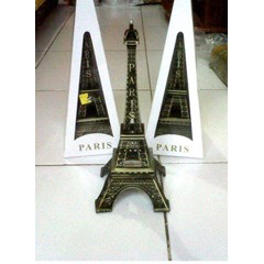 miniatur menara eifel