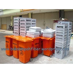tempat sampah fiber, tong sampah fiber, tempat sampah fiber pakai tiang, tempat sampah kotak, tong sampah fiber bulat, tong sampah fiber murah, harga tempat sampah fiberglass