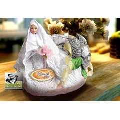 peningset disain boneka