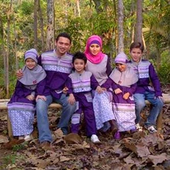 sarimbit dannis terbaru