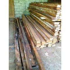 kayu bangunan murah jual kayu glugu kelapa gelam o85257834585 