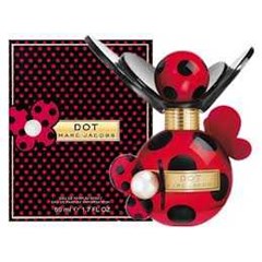 marc jacobs, dot woman