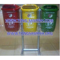 tong sampah, tong sampah fiber, tong sampah fiberglass , tong sampah gantung pilah fiberglass , tempat sampah, tempat sampah fiberglass tempat sampah fiberglass 3 in 1/ tempat sampah fiber/ tong sampahfiber/ tong sampah pilah/ tongsamptong sampah pilah ga