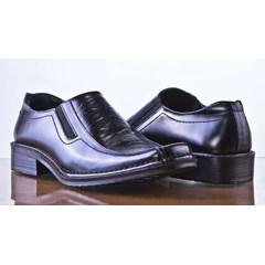 sapatu formal pria