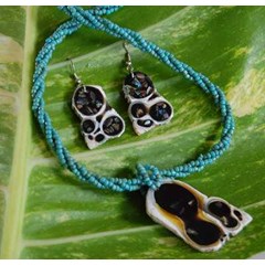 set jewelry combine art / perhiasan kerang bentuk kaki 1 set