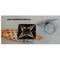 shell ring or seashell ring / cincin stainless dengan motif potongan kerang