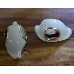 napkin ring with shell cyprea / cincin serbet perak dari kerang cyprea