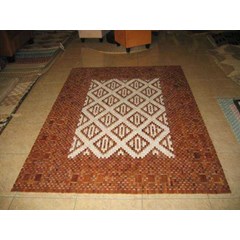 karpet kayu manggris