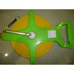 meteran gulung fiber krisbow 100 meter