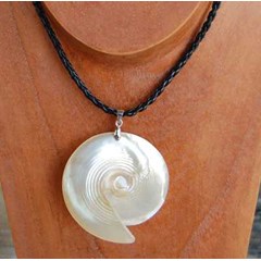 colection shell necklace / koleksi kalung kerang