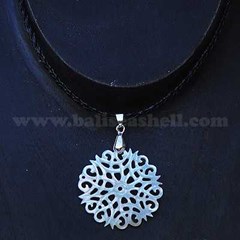 necklace carving art jewelry / kalung kerang mutiara ukir penuh