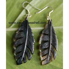 bali shell earring with silver / anting bali perak kerang hitam ukir daun