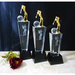 piala kristal golf
