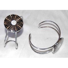 gelang resin hitam stainless