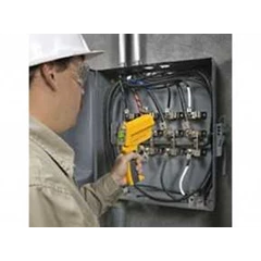 fluke 572 infrared thermometer,hubungi 081290778414