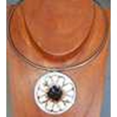 shell necklace art with stainless / liontin kalung kerang dengan stainless