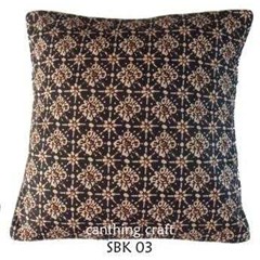 sarung bantal kursi full batik 03