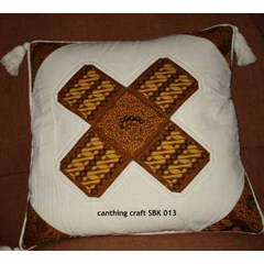 sarung bantal kursi batik 013