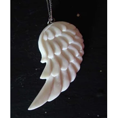 pendant wings