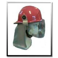 helm pemadam kebakaran