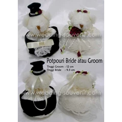 potpouri bride atau groom