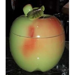 toples buah apel hijau