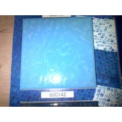 keramik kolam renang