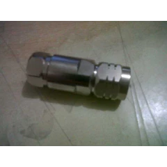 connector feeder 1/ 2