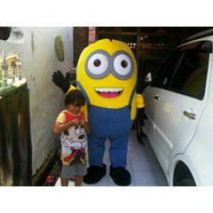 sewa badut karakter minion : paket ulang tahun