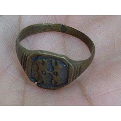 cincin era kerajaan sriwijaya motif huruf palawa