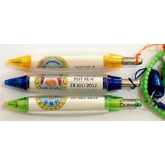 pulpen menarik