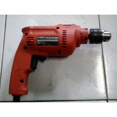 bor maktec mt80b