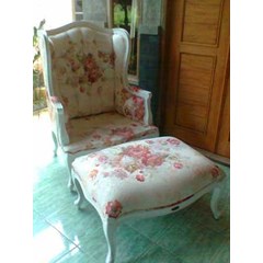 grand mother louis white duco furnishing stool dan sofa putih classic french furniture aura java far-09ajf furniture