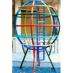 bola dunia ( ape luar)
