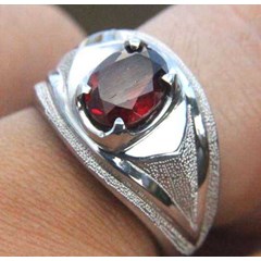 natural garnet