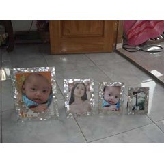frame photo many size / bingkai foto dari mutiara