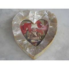 frame love mop shell / bingkai foto cinta