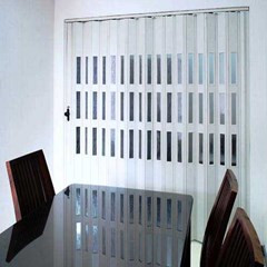 folding door