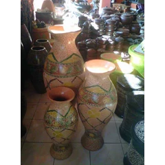 vas keramik motif unik