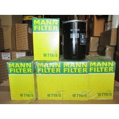 ready stock / jual w719/ 5 / w 719/ 5 oil filter merk mann ( jerman)