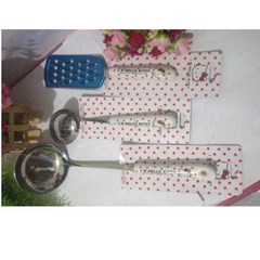set alat dapur hello kitty